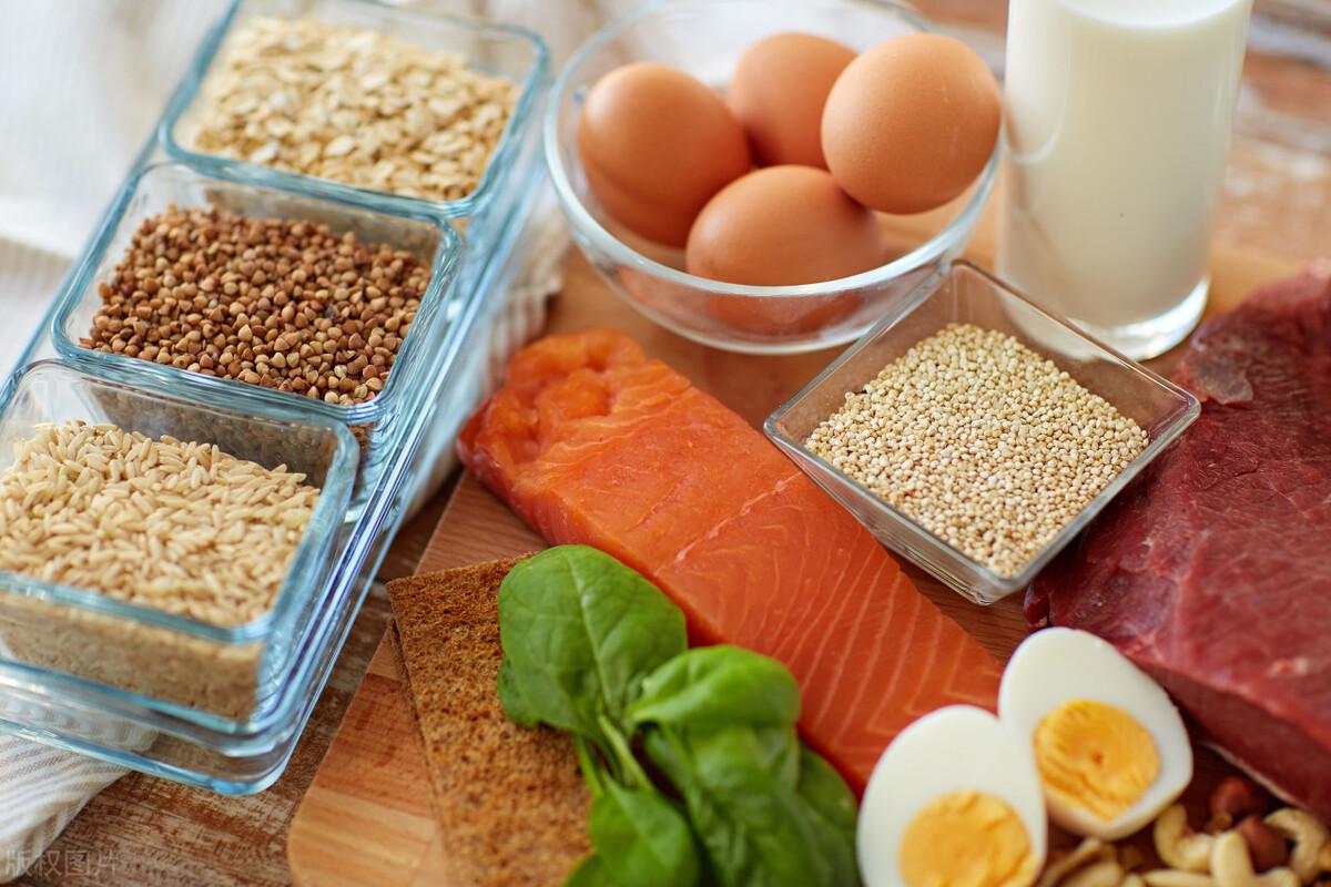 Kubet: Ăn một quả trứng mỗi ngày có bổ thận hay làm nặng thêm protein niệu không?